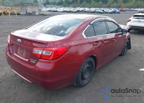 2015 Subaru Legacy 2.5I z USA, uszkodzony, nr VIN 4S3BNAA61F3066261